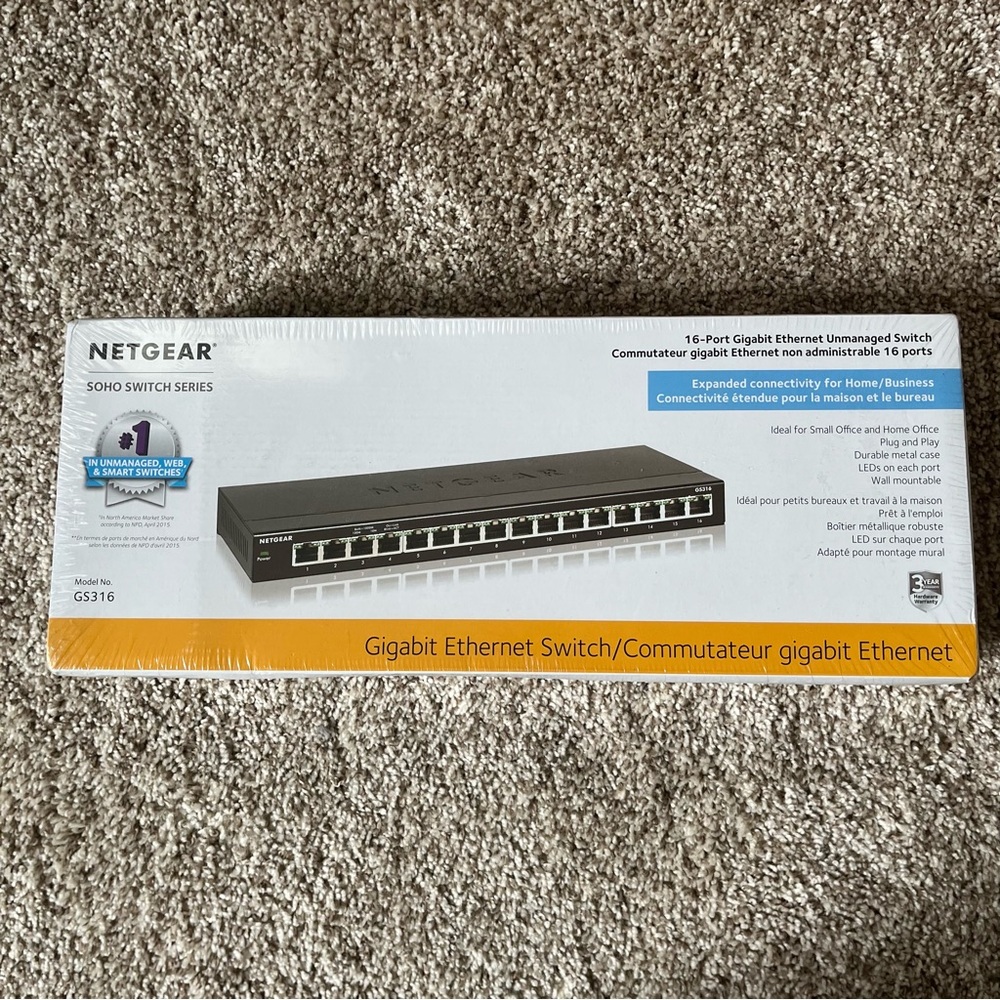 Netgear 16-Port Gigabit Ethernet Unmanaged Switch Model No. GS316 - Picture 1 of 6